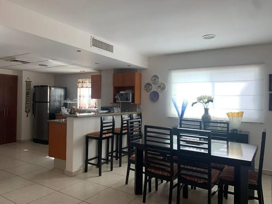 Condominio C/ Alberca Y Vista A Marina Масатлан Апартаменты